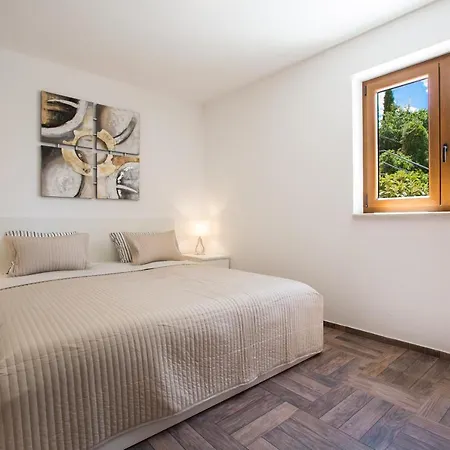 Diamant With Pool & Whirlpool Apartment