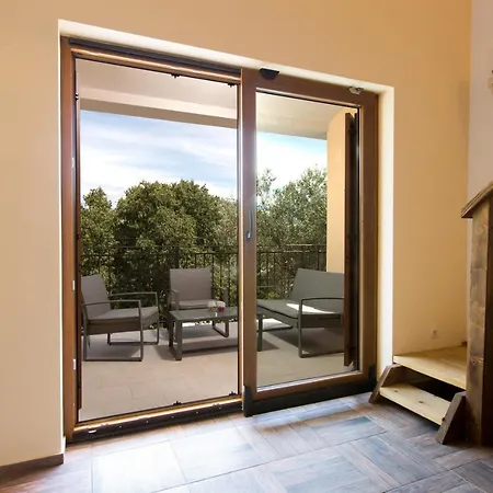 Diamant With Pool & Whirlpool