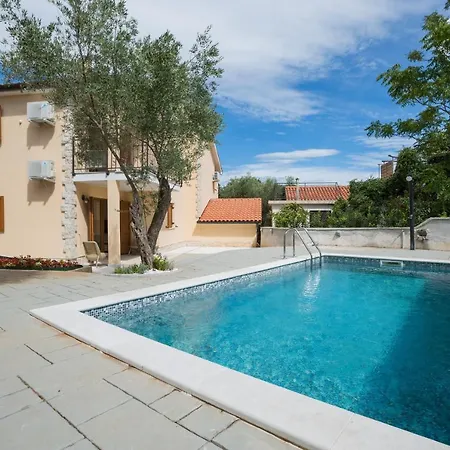 Diamant With Pool & Whirlpool Apartment *