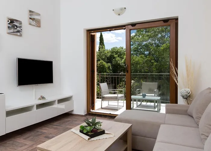 Diamant With Pool & Whirlpool Appartamento *