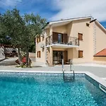 Apartament Diamant With Pool & Whirlpool *